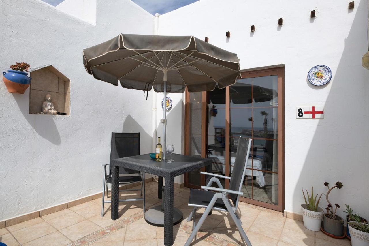 Puerto Chico 8 Appartement Playa Blanca  Buitenkant foto